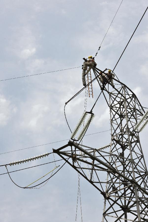 #（社會）（3）電網檢修備戰今夏防汛和用電高峰