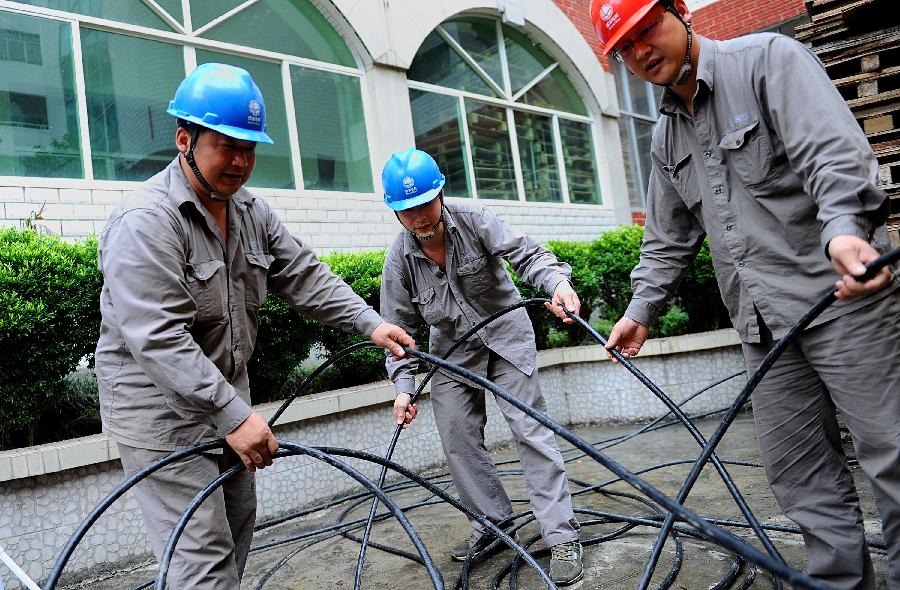 #（社會）（2）湖北宣恩供電演練保障高考用電